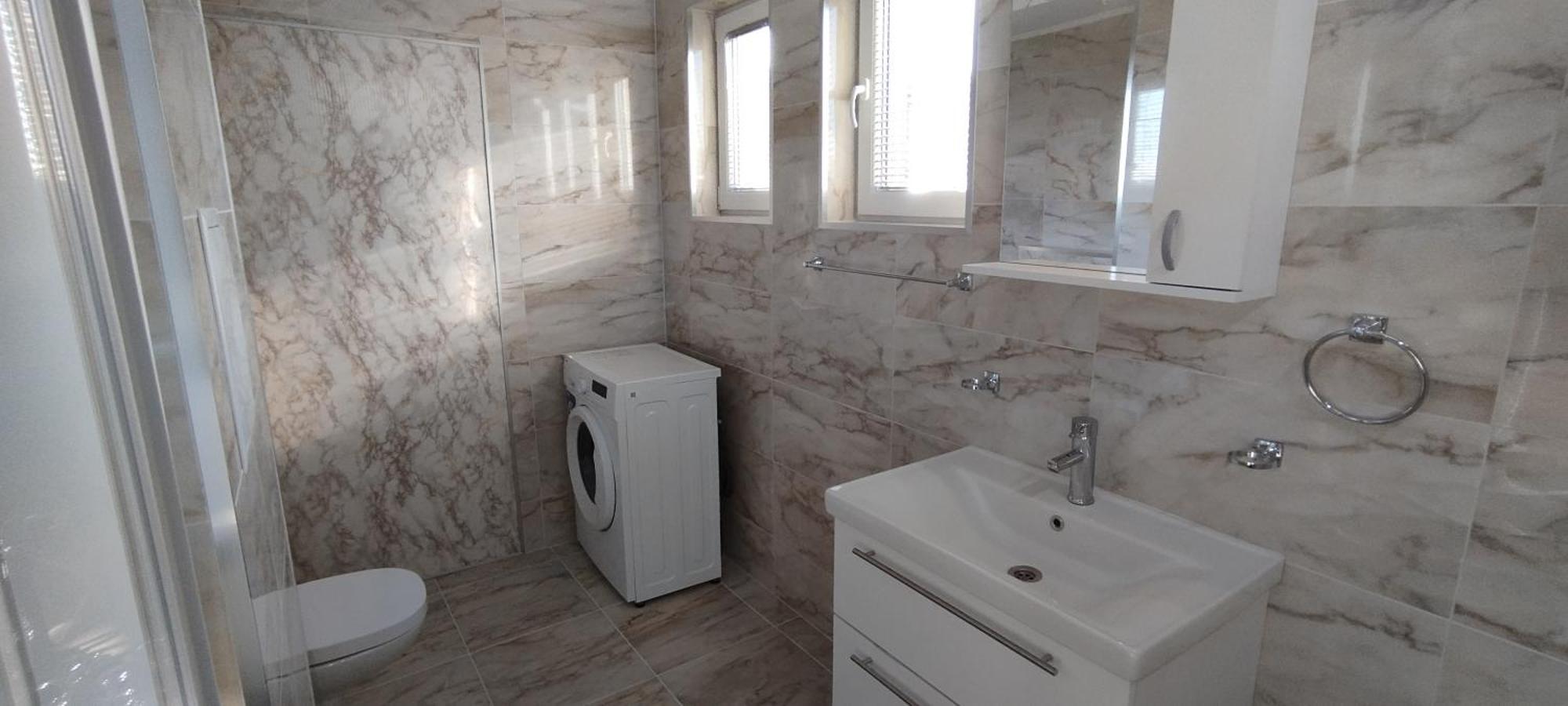 Valemar Apartments Поморие Экстерьер фото